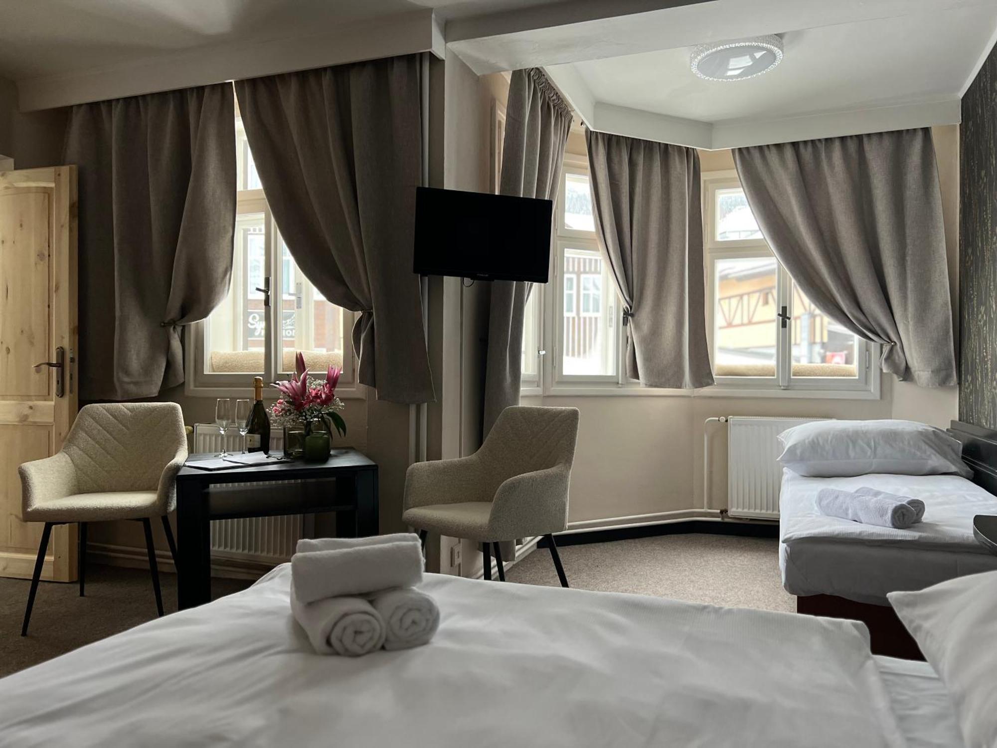 Hotel Lomnice Špindlerŭv Mlýn Eksteriør bilde
